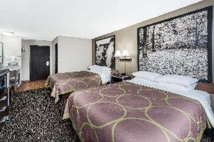 Days Inn by Wyndham Warrensburg - Warrensburg - 7