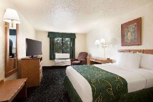 Baymont by Wyndham Hearne - Hearne - 8