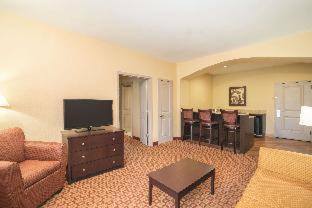 Comfort Inn & Suites Verona at Turning Stone Resort Casino - Verona - 5