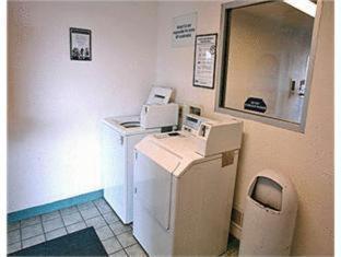 Motel 6-Flagstaff, AZ - Butler - 9