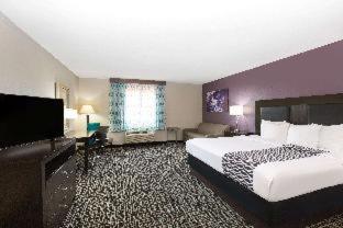 La Quinta by Wyndham Blue Springs - Blue Springs - 3