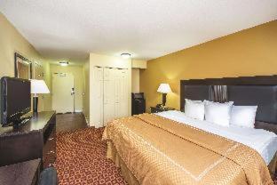La Quinta by Wyndham Blue Springs - Blue Springs - 2