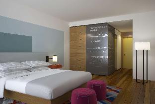TRYP by Wyndham Orlando - 7