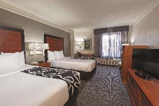 La Quinta by Wyndham San Antonio Airport - 9
