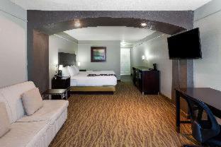 La Quinta by Wyndham Laredo Airport - Laredo - 9