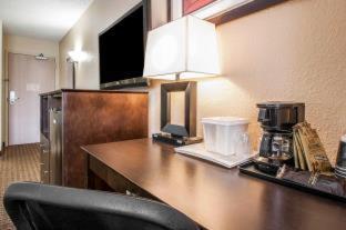 Quality Inn - Jackson - 3