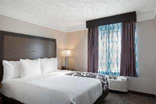 La Quinta by Wyndham Miami Airport West - 2