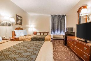Econo Lodge - Saint Stephen - 7