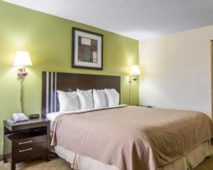 Quality Inn - 5