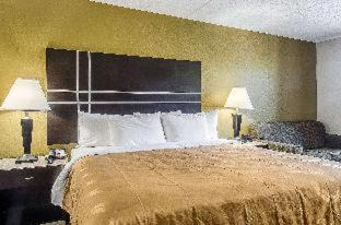 La Casa Inn & Suites-Middleboro - 5