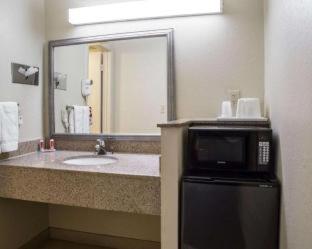 Econo Lodge North Washington - Washington - 8