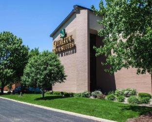 Quality Inn & Suites Peoria North - 1