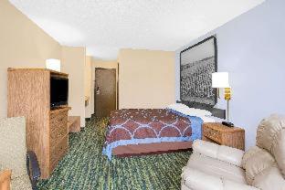 Boarders Inn & Suites by Cobblestone Hotels Waterloo Cedar Falls - Waterloo - 9