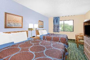 Boarders Inn & Suites by Cobblestone Hotels Waterloo Cedar Falls - Waterloo - 5
