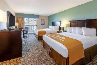 Days Inn by Wyndham Petoskey - Petoskey - 5