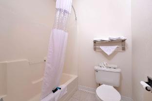 Americas Best Value Inn & Suites Atlantic - 5