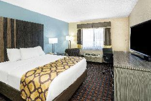 Baymont by Wyndham Tupelo - 3