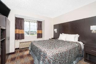 Days Inn by Wyndham Faribault - 7