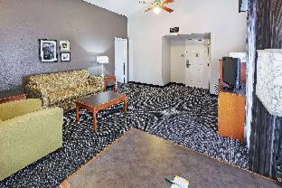 La Quinta Inn by Wyndham San Antonio I-35 N at Toepperwein - San Antonio - 4