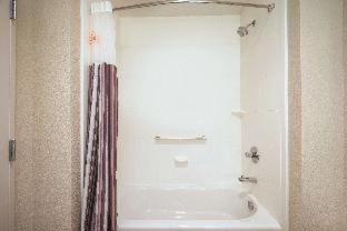 La Quinta by Wyndham Memphis Downtown - 8