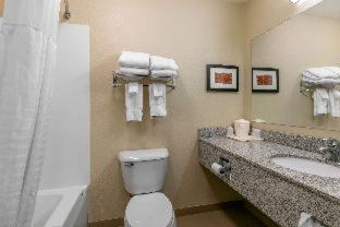 Comfort Inn & Suites Marion I-57 - Marion - 2