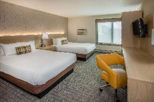 Days Inn & Suites by Wyndham Duluth by the Mall - Duluth - 2