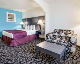 Quality Inn Buffalo - Buffalo - 4