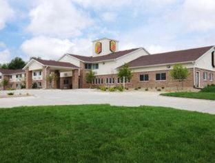 Super 8 by Wyndham Cedar Falls - Cedar Falls - 7
