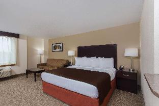 AmericInn by Wyndham Janesville - 9