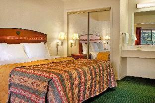 Mission Inn and Suites - 8
