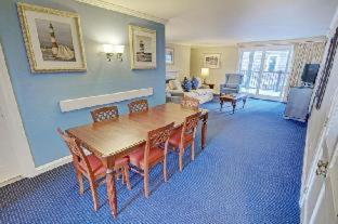 Club Wyndham Newport Onshore - 8