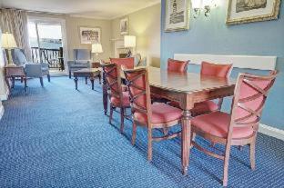 Club Wyndham Newport Onshore - 4
