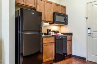 MainStay Suites Hackberry Sportsman's Lodge - Hackberry - 2