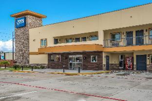Americas Best Value Inn & Suites Houston at Hwy 6 - Houston - 9