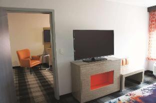 La Quinta by Wyndham Oklahoma City Airport - 3