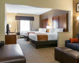 Comfort Suites Terre Haute University Area - Terre Haute - 2