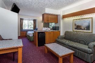 Sleep Inn & Suites Tallahassee-Capitol - 9