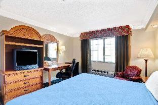 Days Inn by Wyndham San Antonio Airport - 7