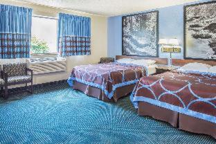 Super 8 by Wyndham New Castle - New Castle - 7