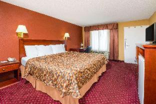 Days Inn by Wyndham St. Robert Waynesville/Ft. Leonard Wood - Saint Robert - 8