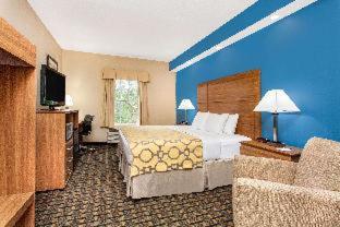 Baymont by Wyndham Jacksonville/Butler Blvd - Jacksonville - 3
