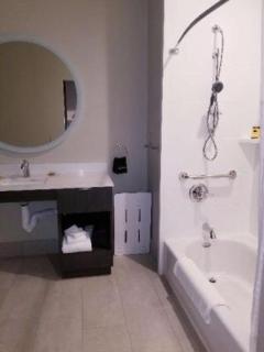 Best Western Plus Executive Residency Rigby's Water World Hotel - Warner Robins - 3
