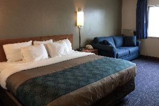 Econo Lodge Darien Lakes - Corfu - 4