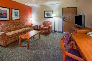 AmericInn by Wyndham Wetmore Munising - Wetmore - 6
