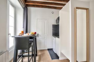 Cosy Mezzanine Studio in the Heart of Paris (4) - Parigi - 5