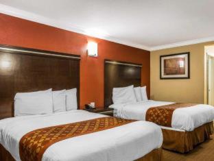 Rodeway Inn & Suites Corona - Corona - 8