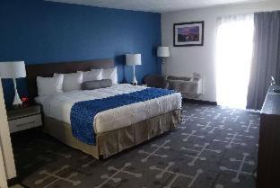 Baymont by Wyndham Spokane - Spokane - 7