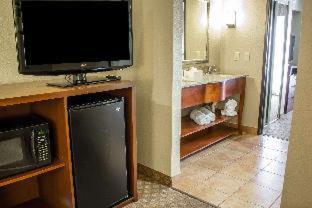Comfort Suites Near Seaworld - San Antonio - 6