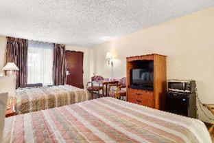 Americas Best Value Inn Ocean Inn - 3