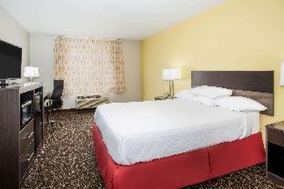 Days Inn by Wyndham Phoenix North - Phoenix - 3